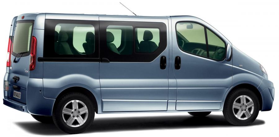  Renault Trafic Passenger Car 2006 года  (фото 8 из 23)